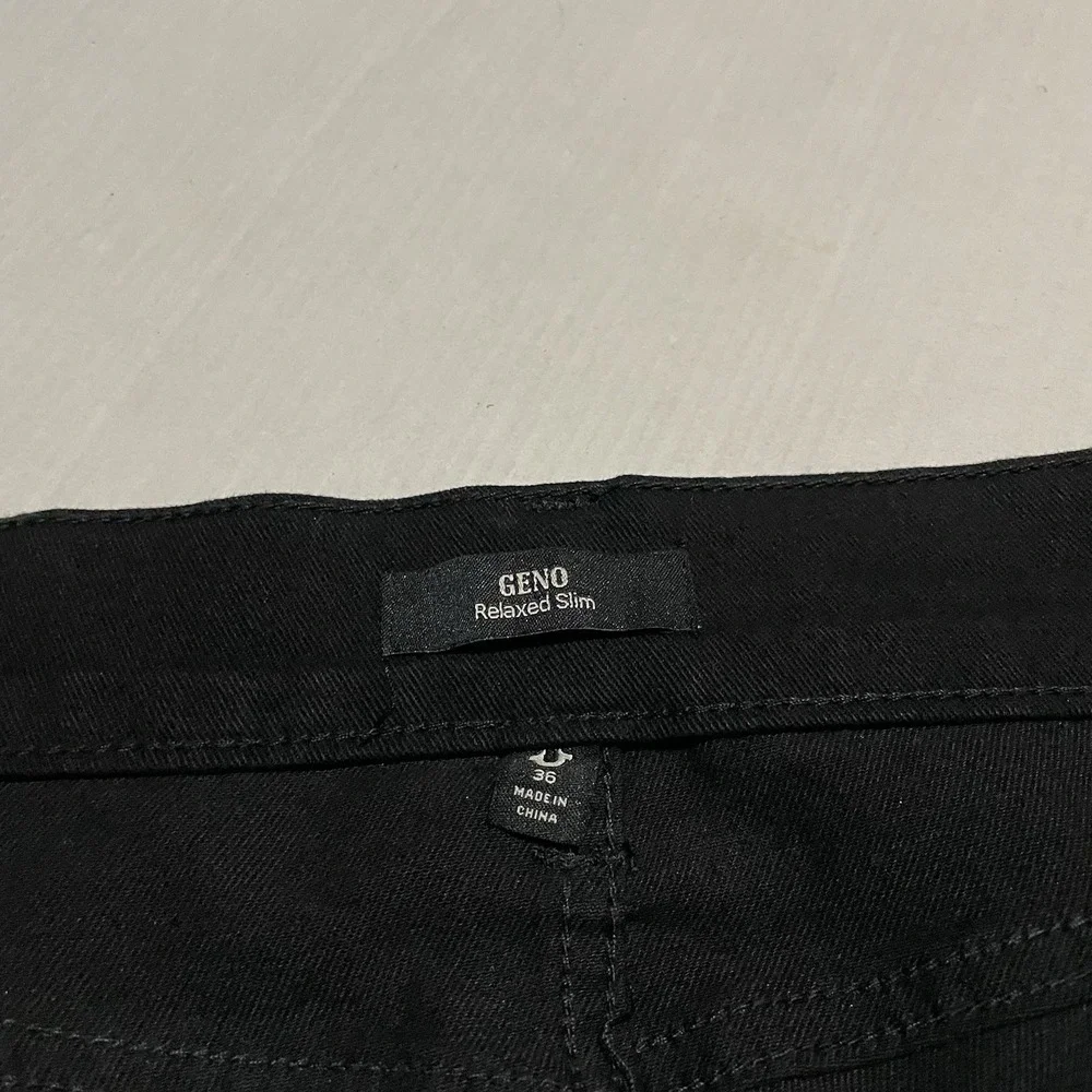 True Religion Geno Relaxed Slim Tapered Leg Jeans 36 X 33 Mens Black 105714